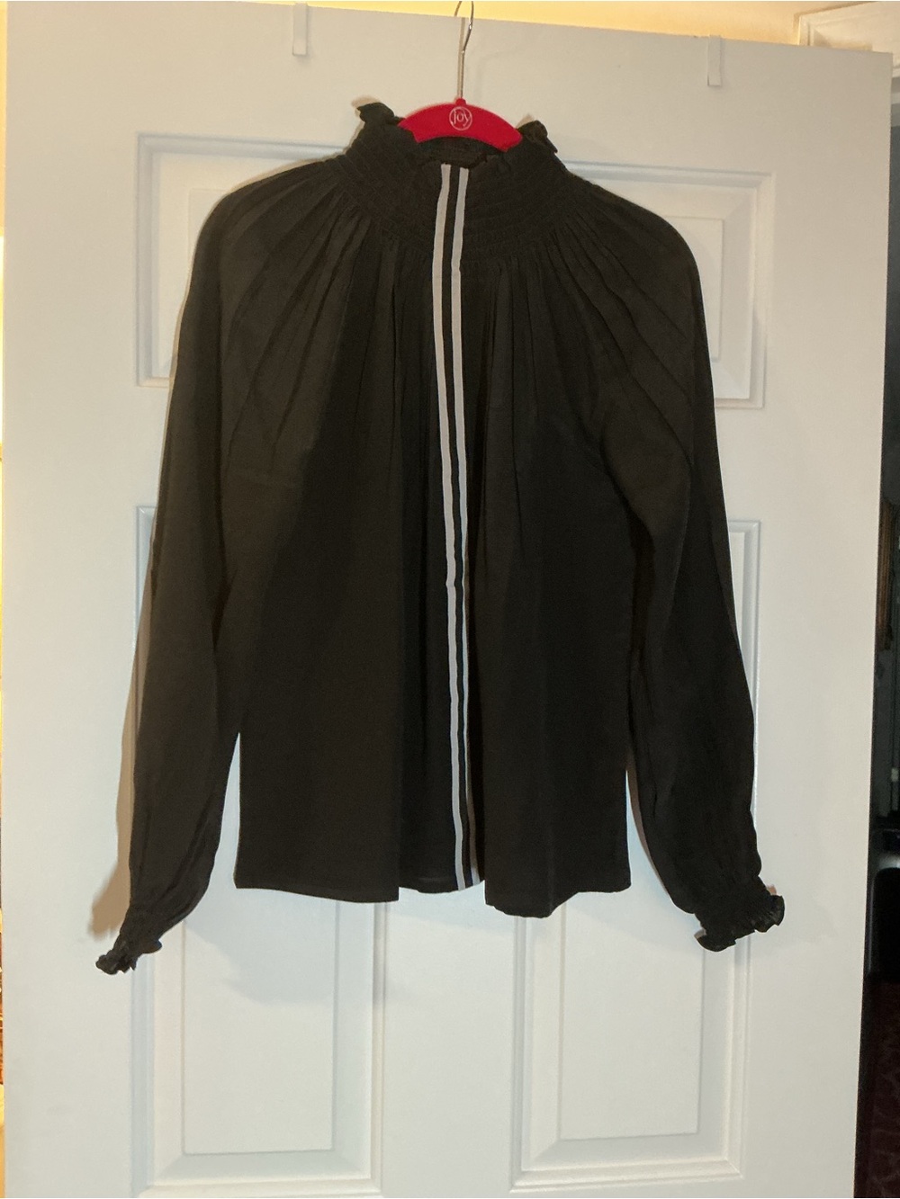 Rungolee Black Women's Smocked Neck Long-Sleeve Silk Blouse